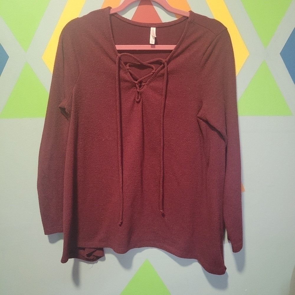 Xhilaration Women's Maroon Open V-neck Criss Cross Lace Up Shirt Size Large